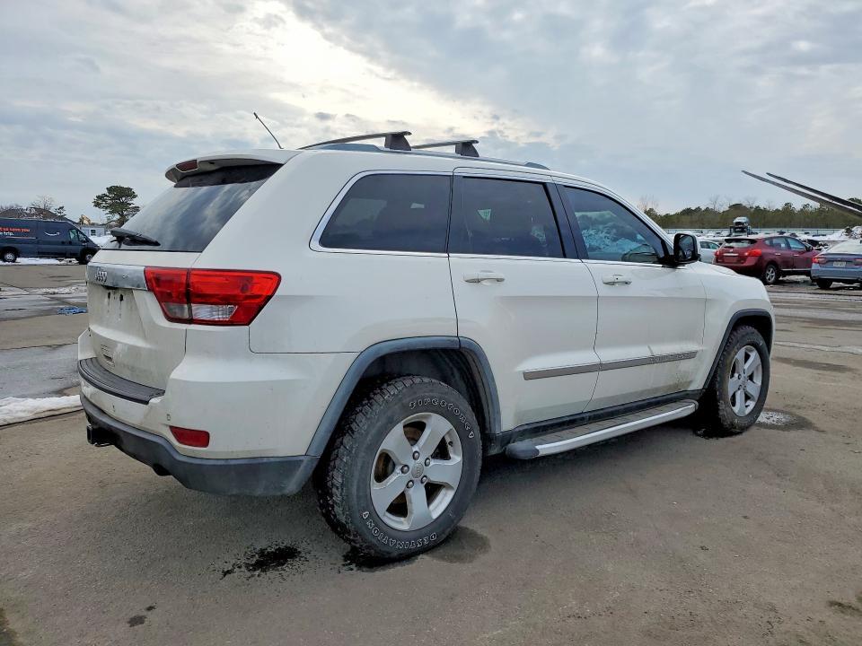 2011 Jeep Grand Cherokee Laredo