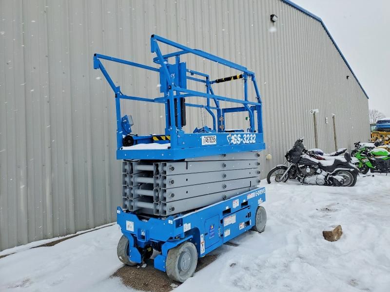 2025 Gmuk ZA45 Lift-Scissor Lift