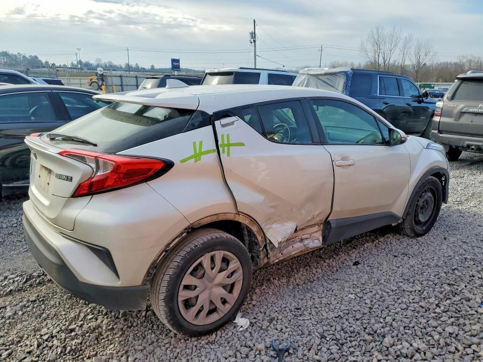2020 Toyota C-hr xle
