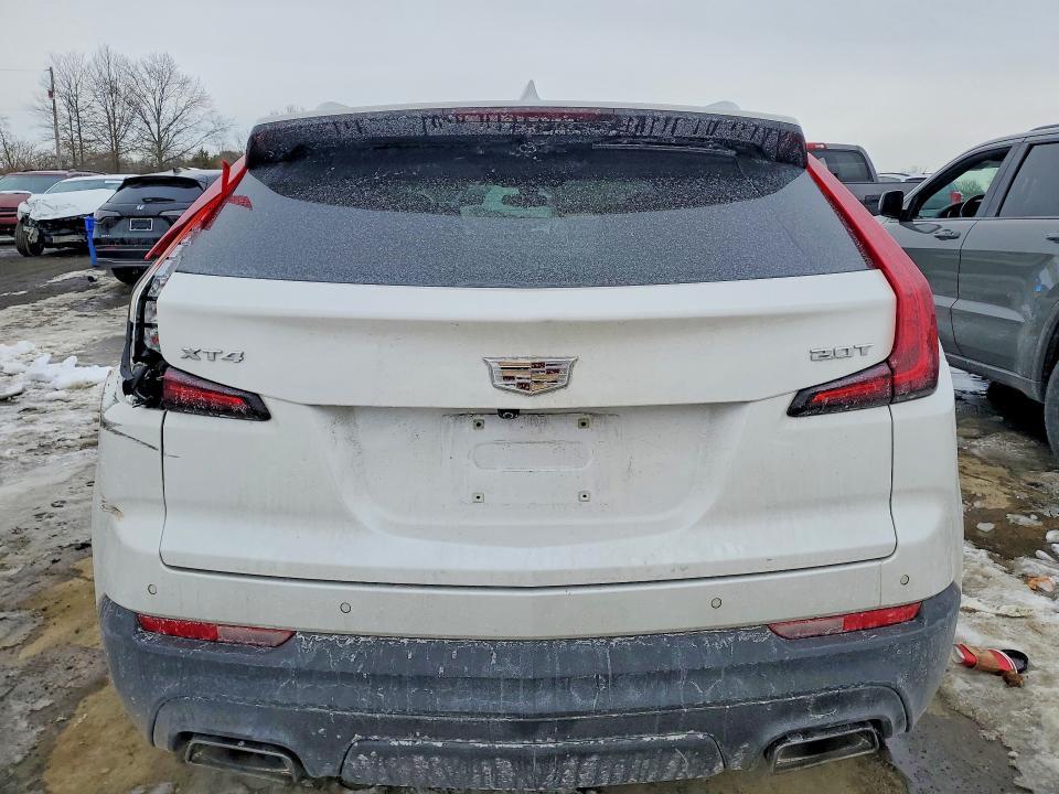 2019 Cadillac XT4 Luxury