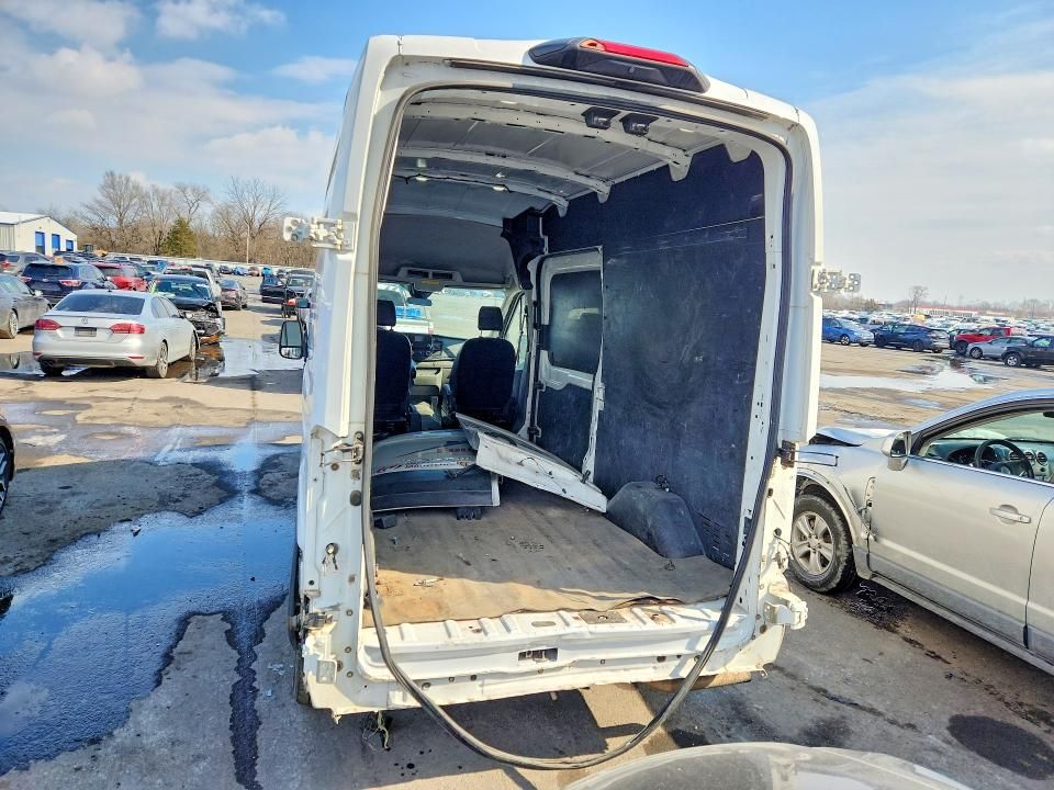 2020 Ford Transit T-250