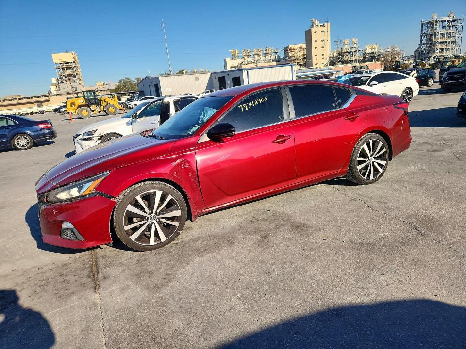 2021 Nissan Altima 2.5 sr