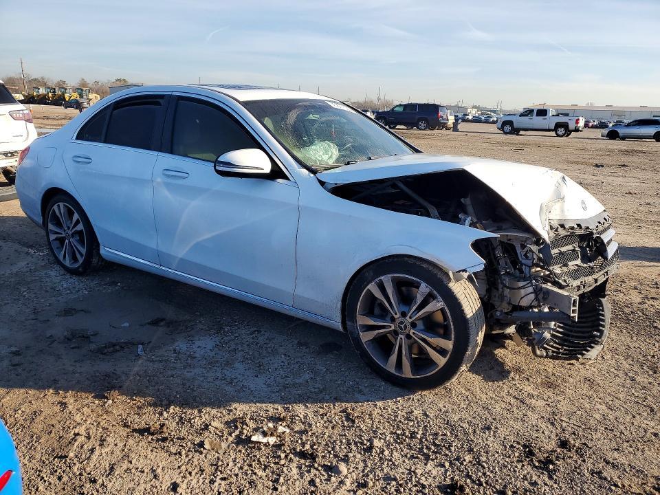 2019 Mercedes-Benz C300