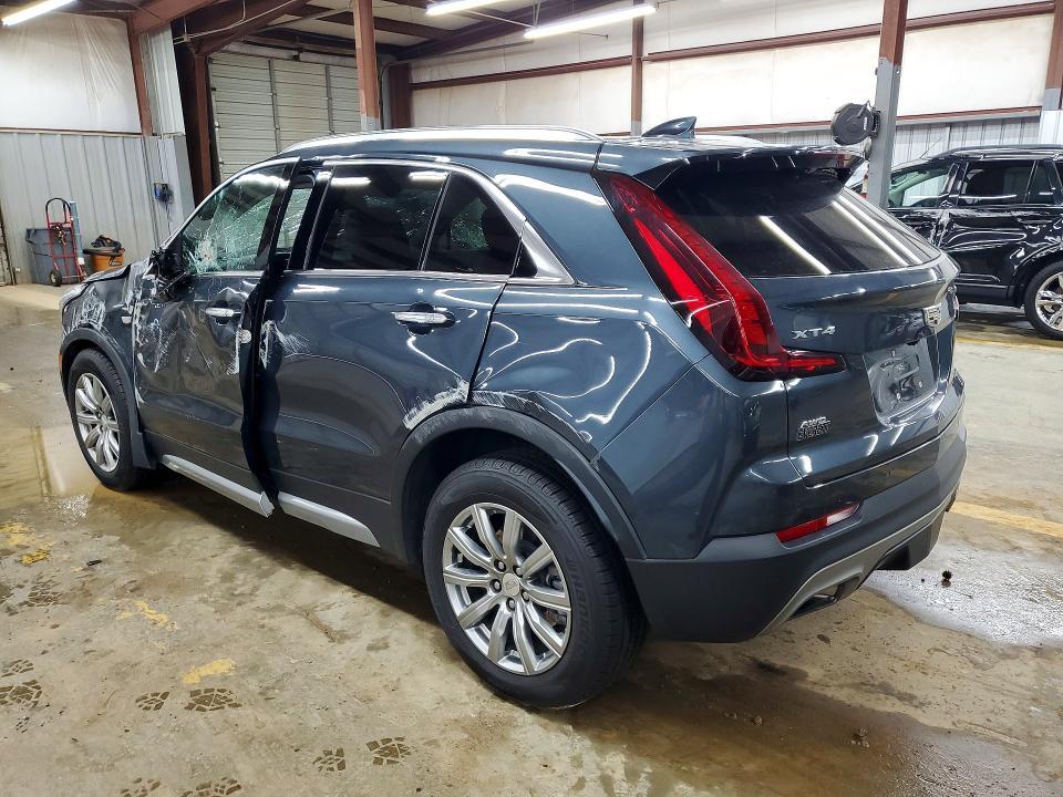 2020 Cadillac XT4 Premium Luxury
