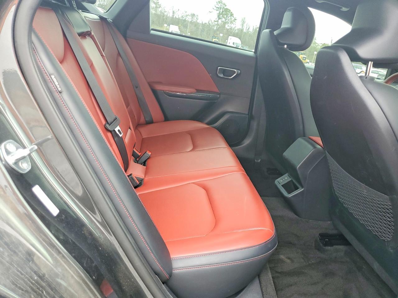 2025 KIA K4 gt Line