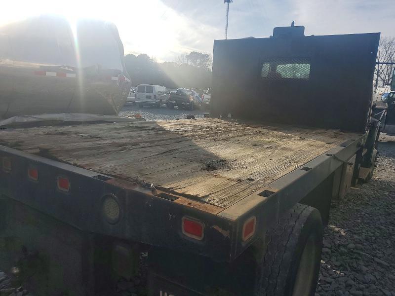 2007 Freigliner 2007 Freightliner  Business Class M2 Flatbed Truck