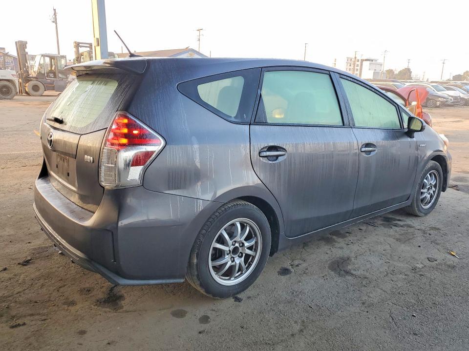 2015 Toyota Prius v