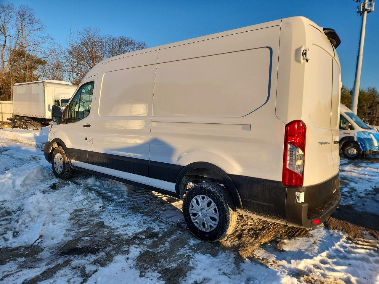 2025 Ford Transit T-250