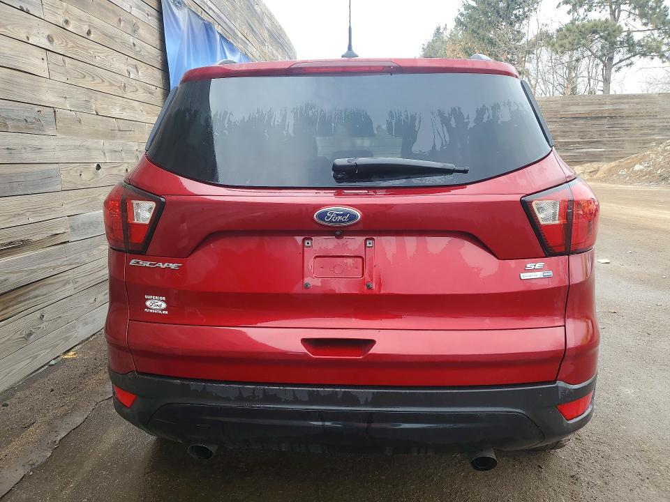 2019 Ford Escape se