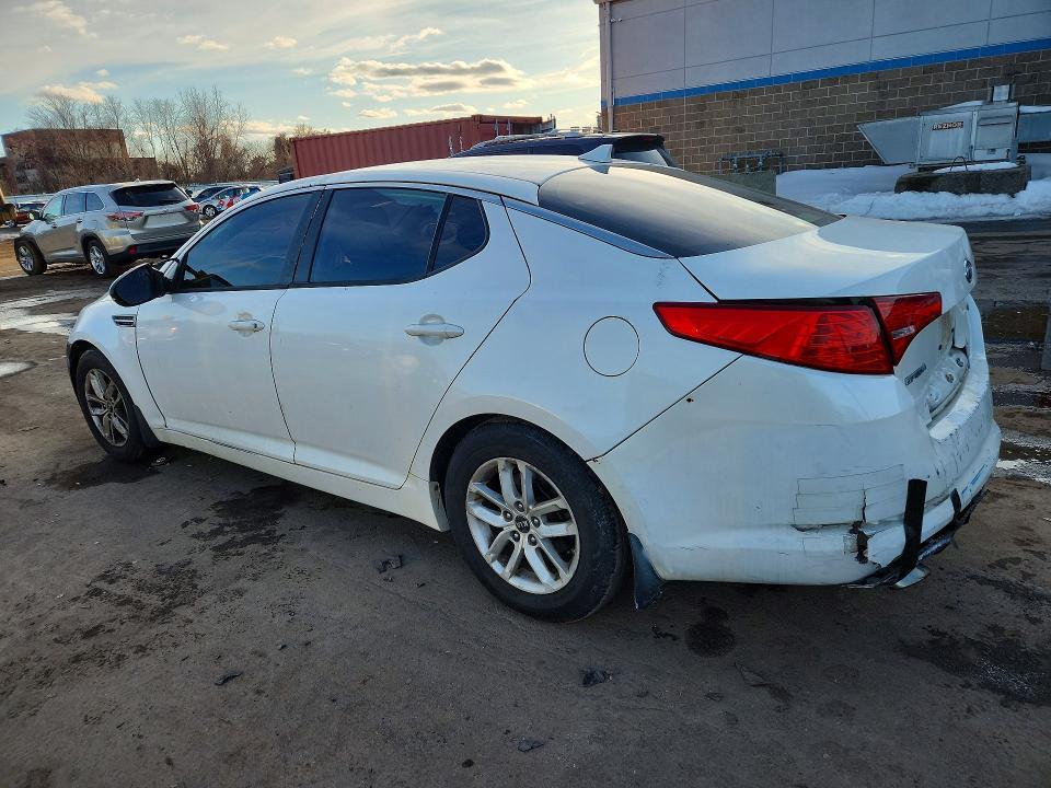 2011 KIA Optima lx