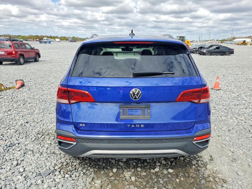 2023 Volkswagen Taos se