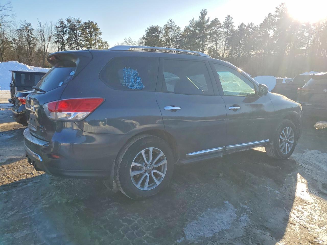 2014 Nissan Pathfinder s