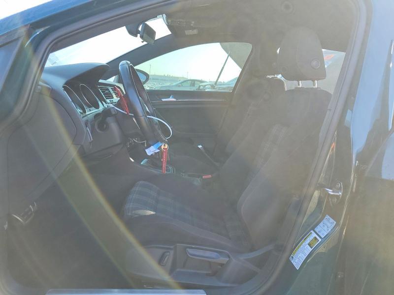 2018 Volkswagen Gti S/se