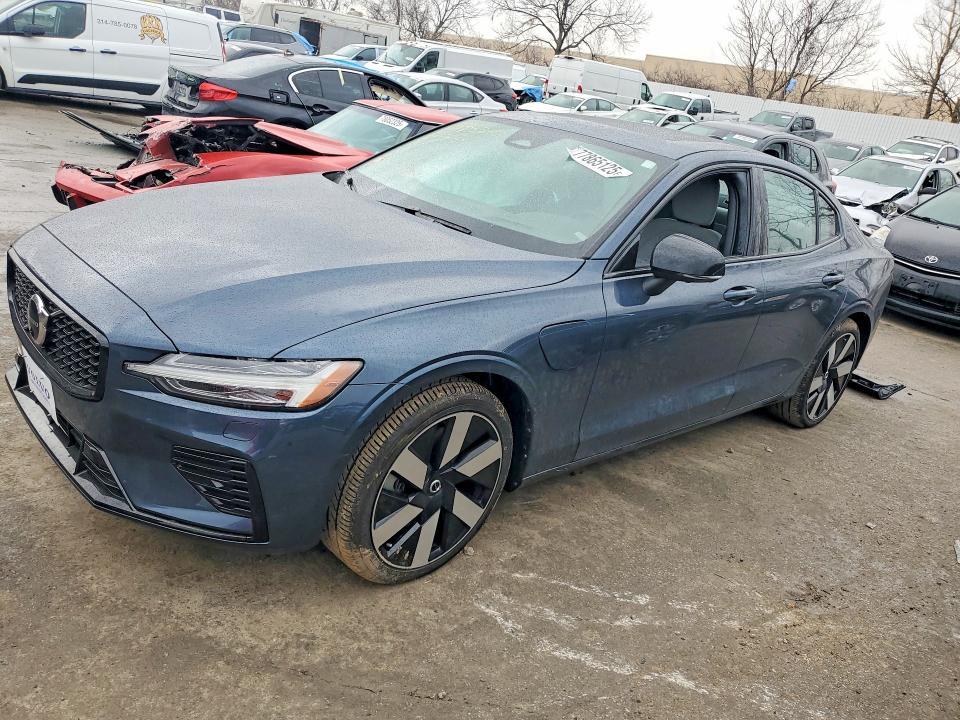 2024 Volvo S60 Ultimate