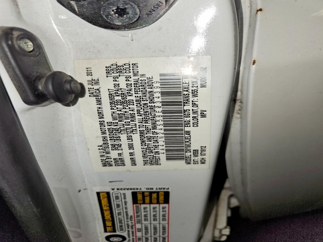 2011 Mitsubishi Endeavor ls