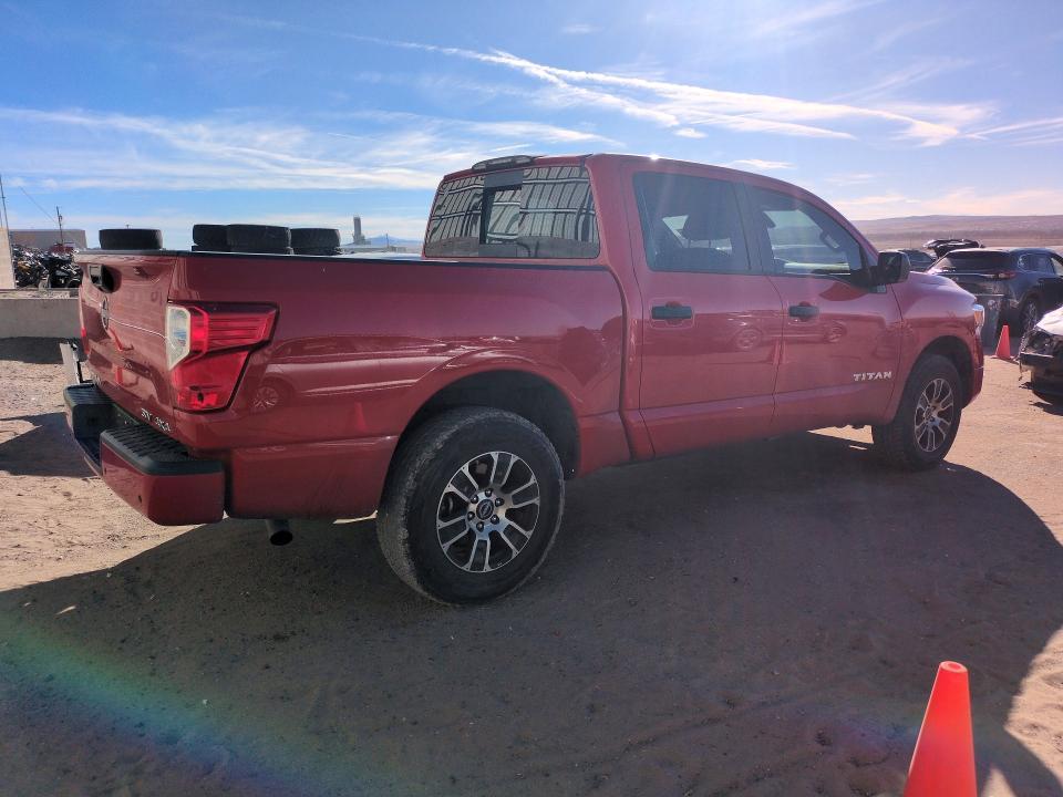 2023 Nissan Titan sv