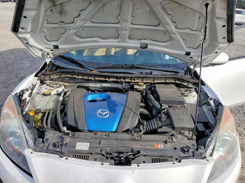 2013 Mazda 3 I