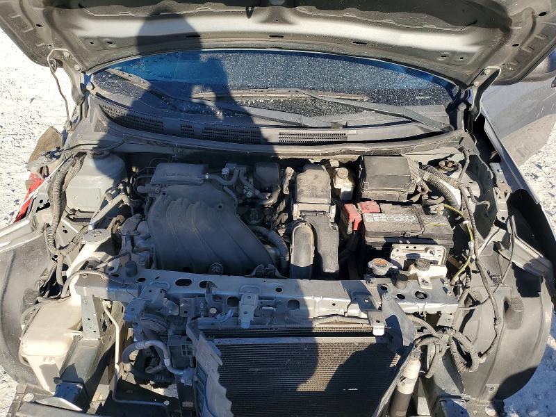 2012 Nissan Versa s