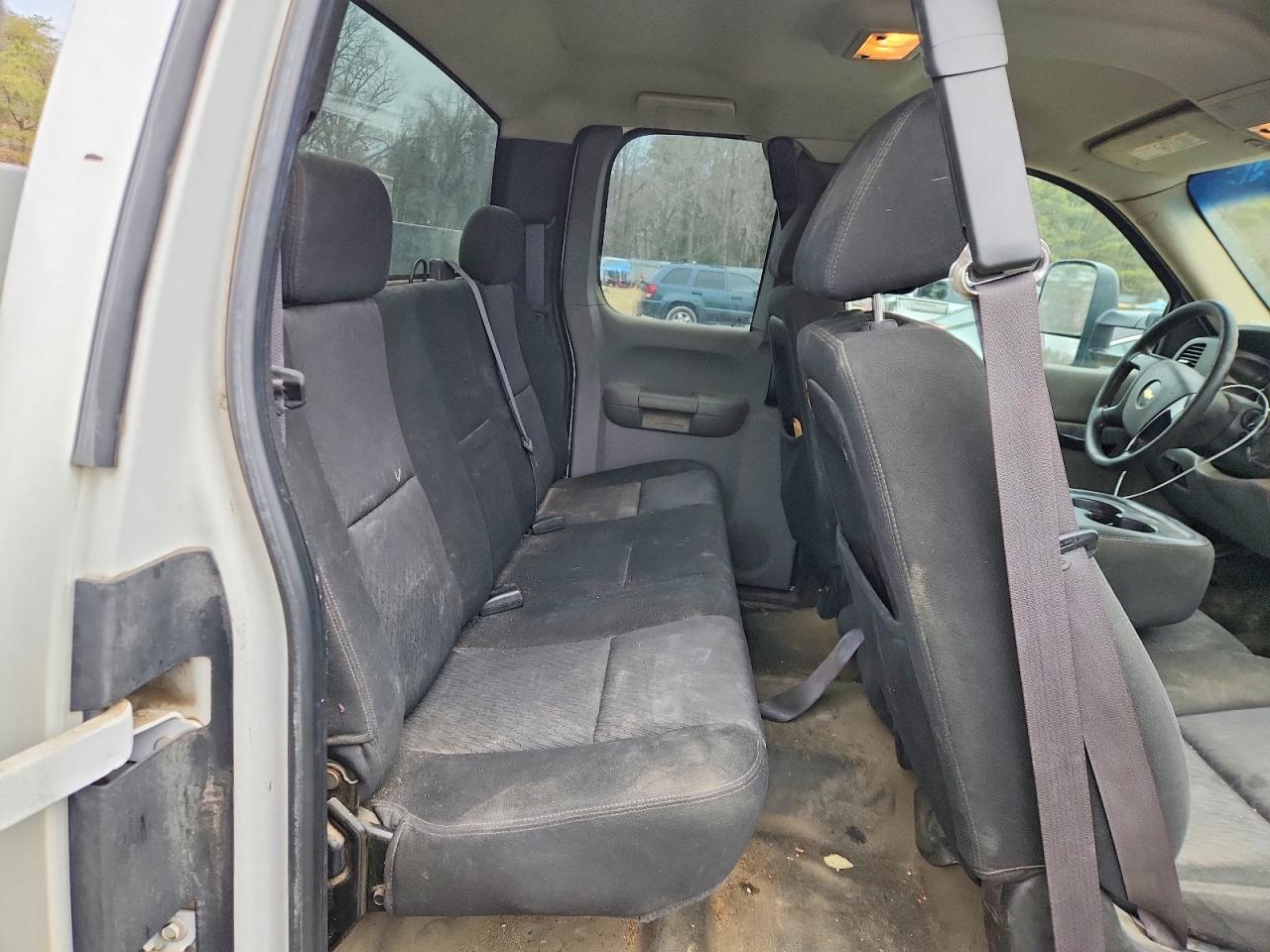 2011 Chevrolet Silverado C2500 Heavy Duty