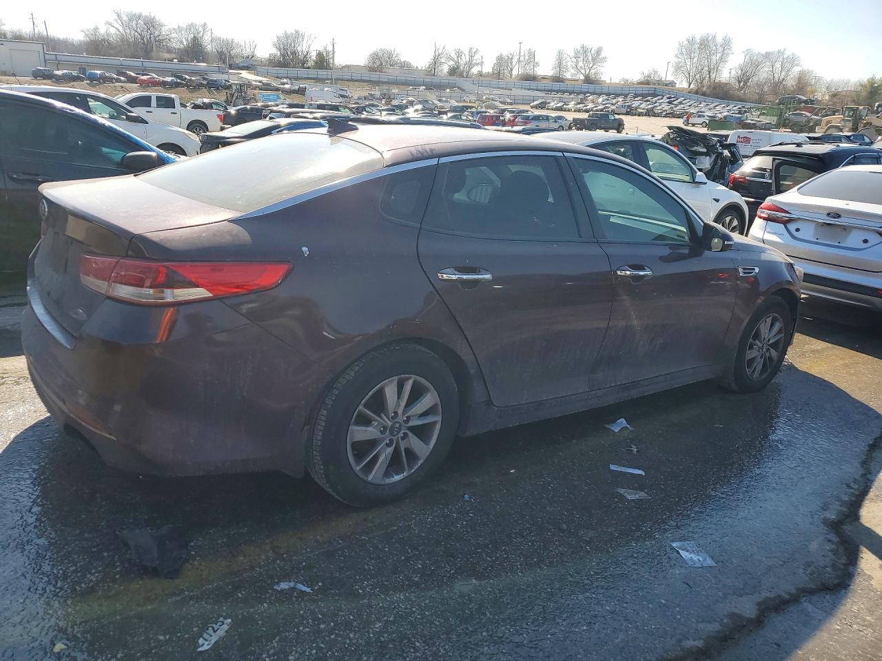 2017 KIA Optima lx
