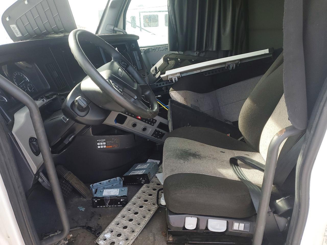 2021 Freightliner Cascadia 126 Semi Truck