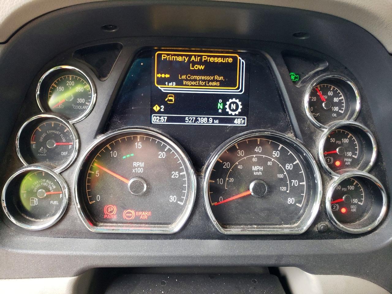 2020 Peterbilt 579 Semi Truck