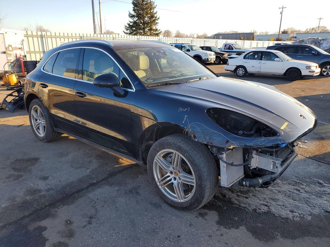 2020 Porsche Macan s