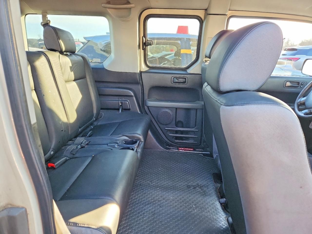 2005 Honda Element lx