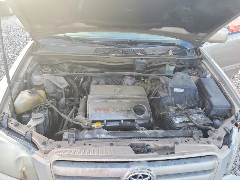 2005 Toyota Highlander Limited