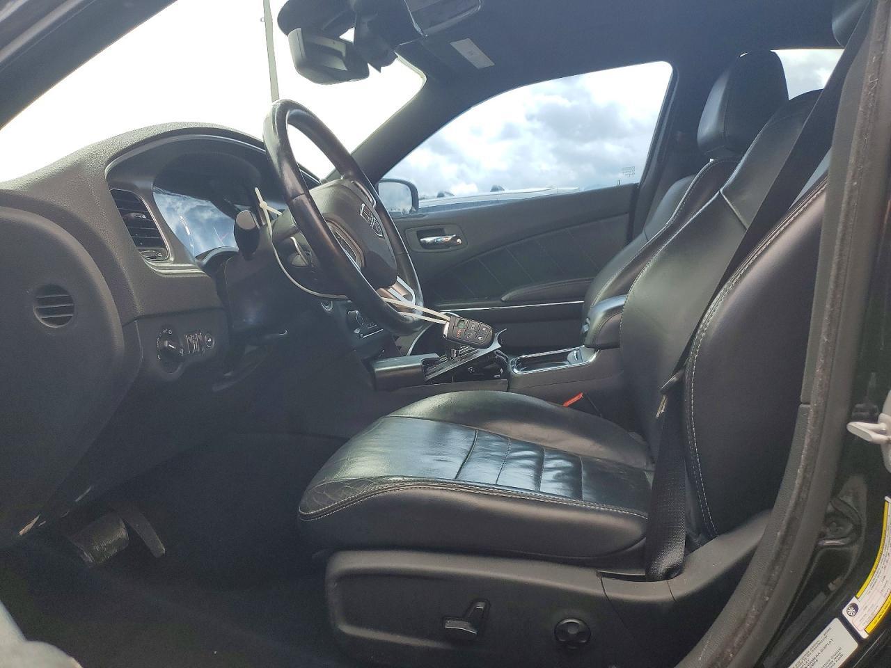 2014 Dodge Charger r