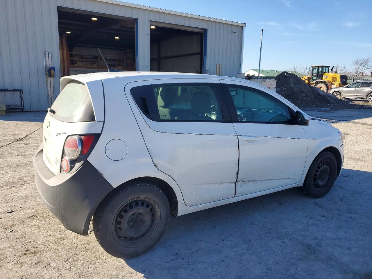 2014 Chevrolet Sonic ls