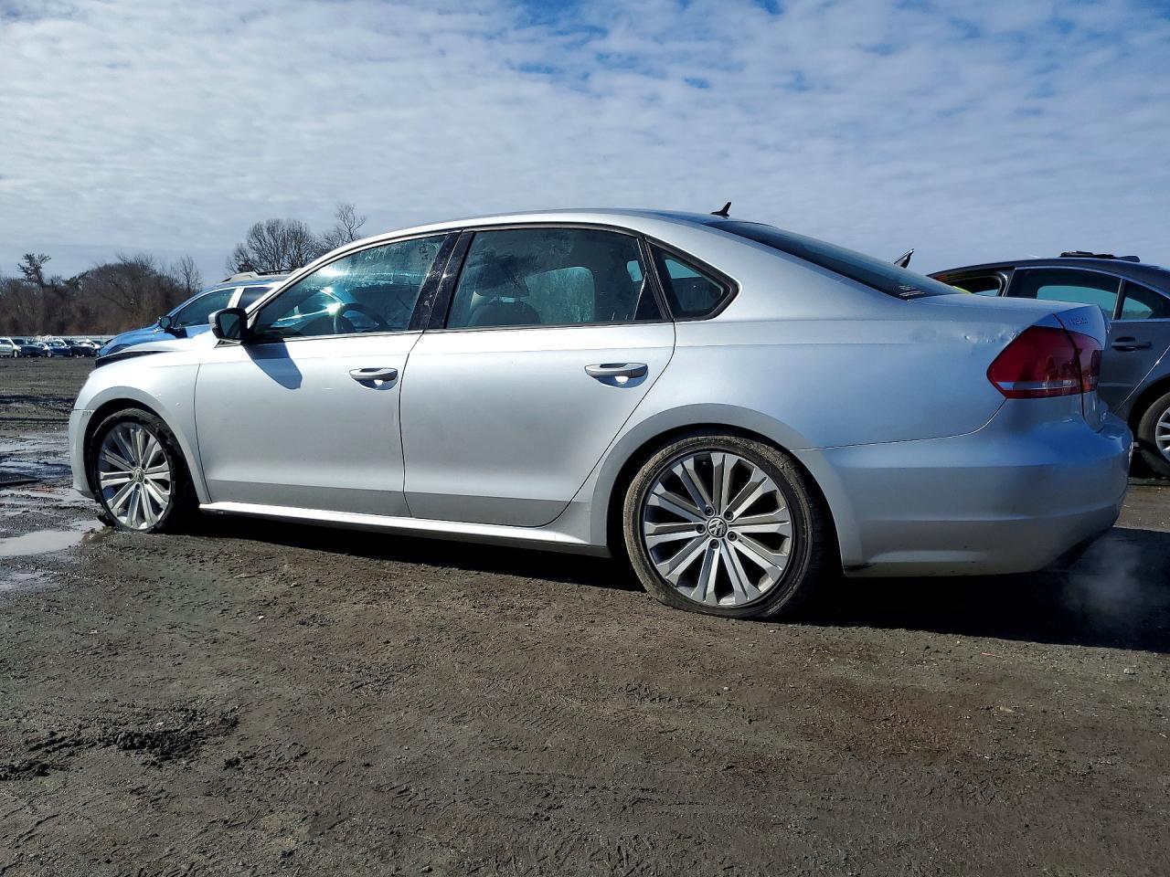 2015 Volkswagen Passat s