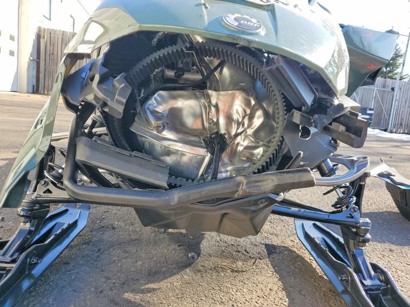 2026 Skidoo Summit X 850 E-TEC T