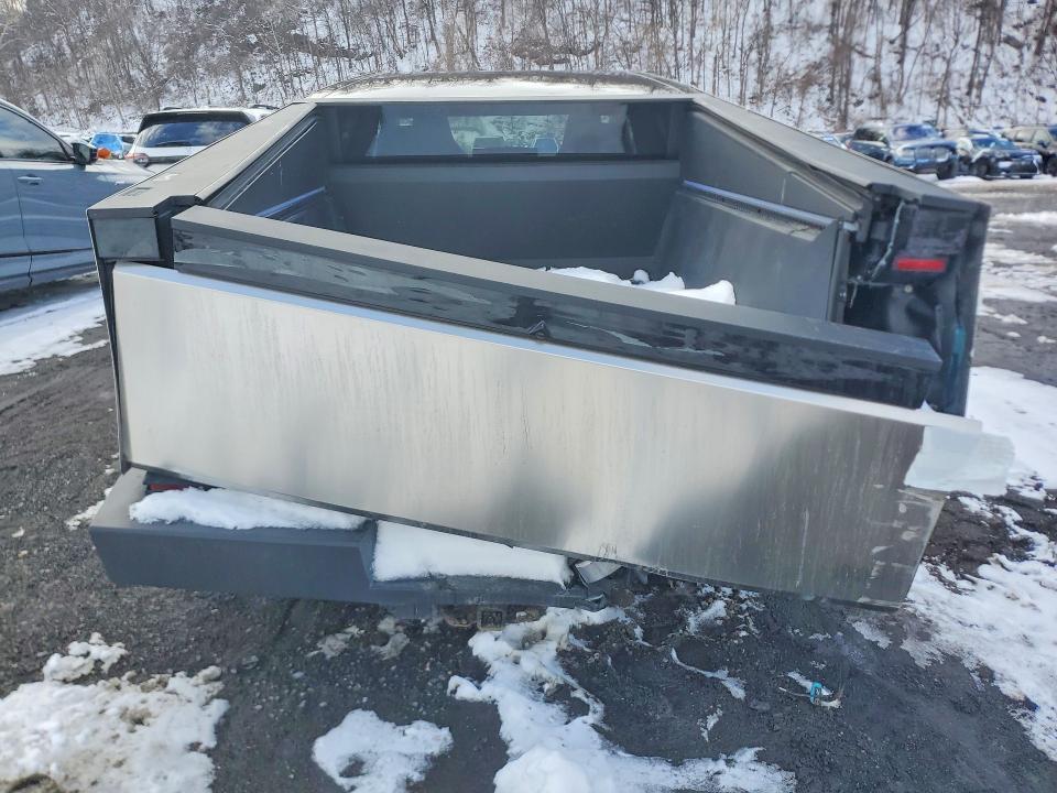 2025 Tesla Cybertruck Cyberbeast Crew Cab