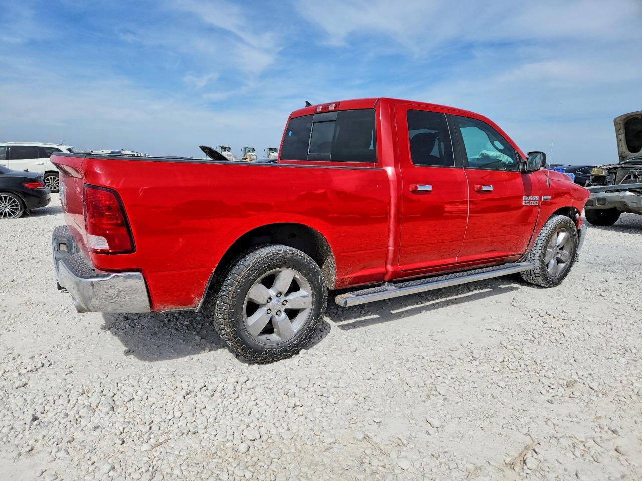 2015 Dodge RAM 1500 SLT
