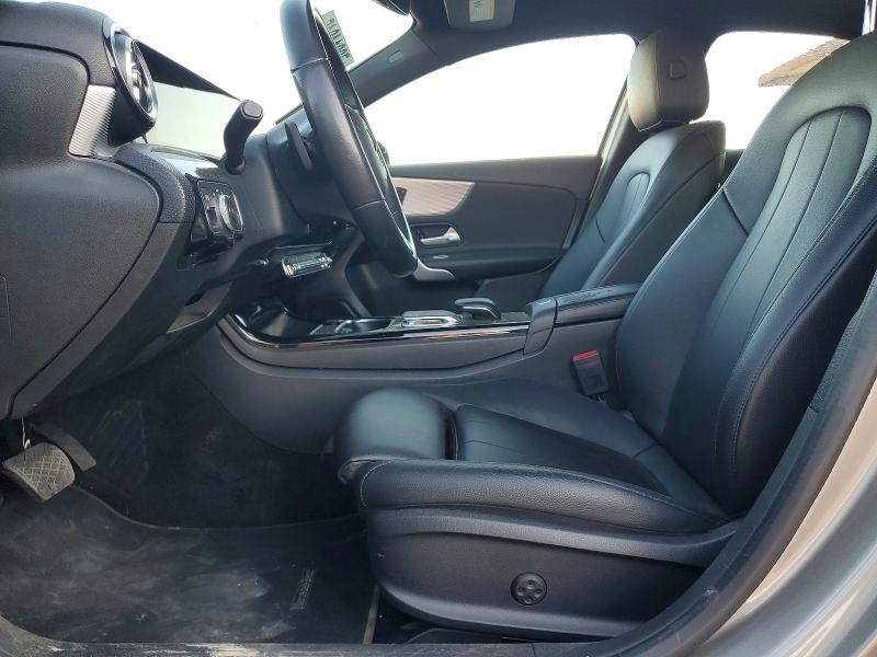 2019 Mercedes-Benz A 220
