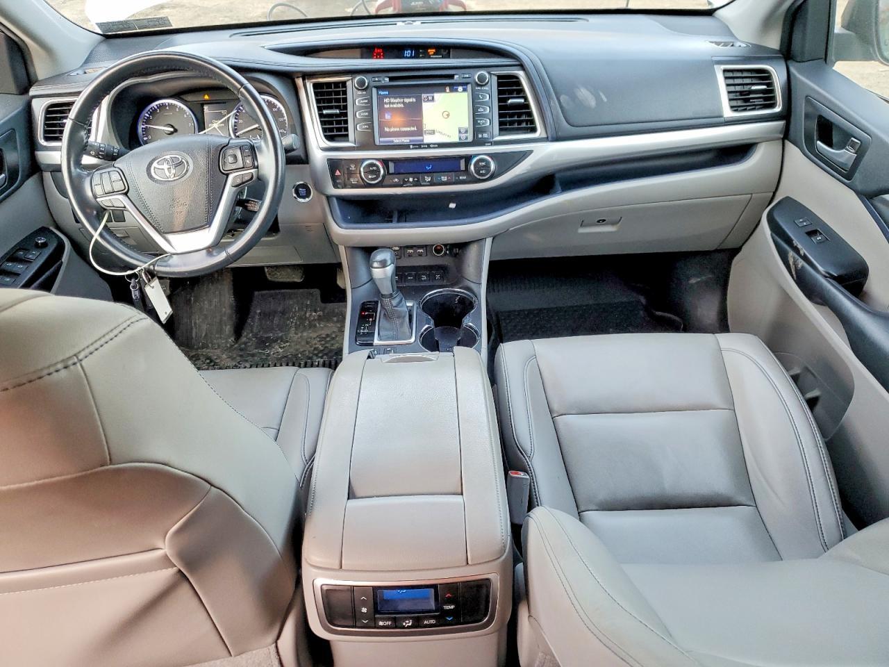2019 Toyota Highlander se