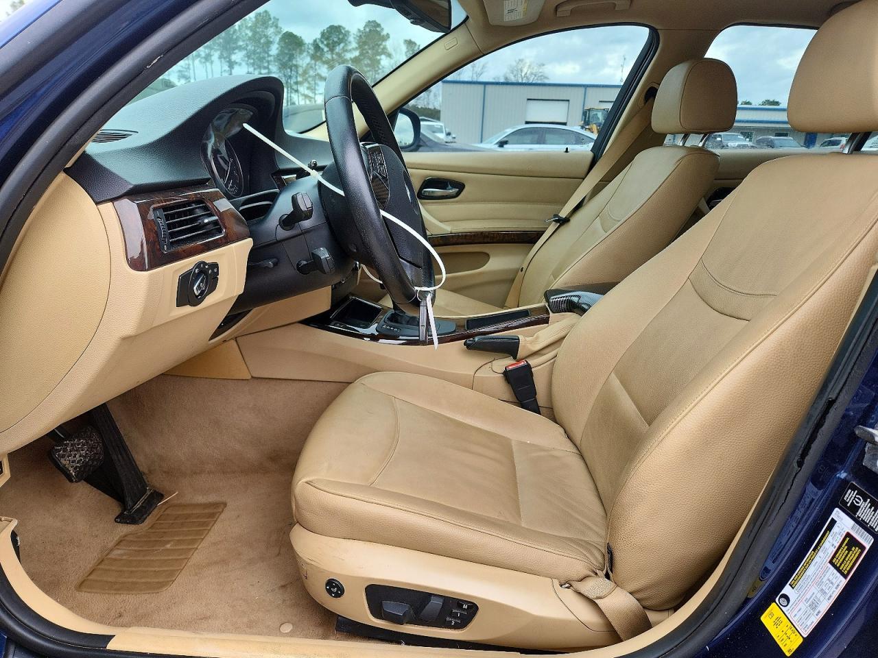 2011 BMW 328 i