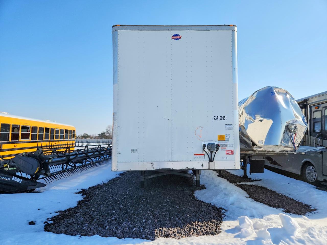 2024 Utility VS2DX DRY Van Trailer