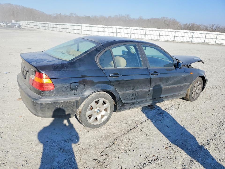 2003 BMW 325 i