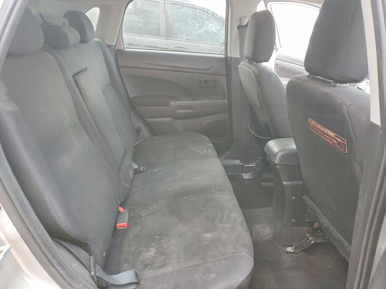 2014 Mitsubishi Outlander Sport es