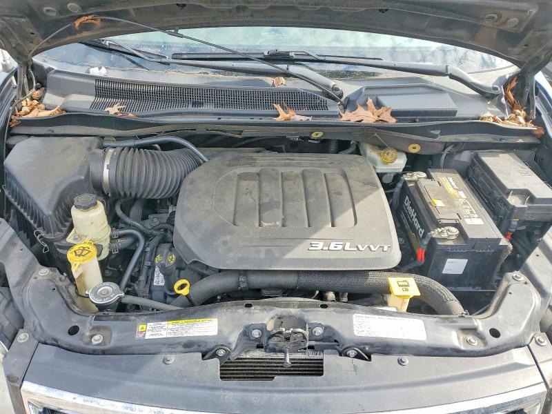 2013 Chrysler Town & Country Touring