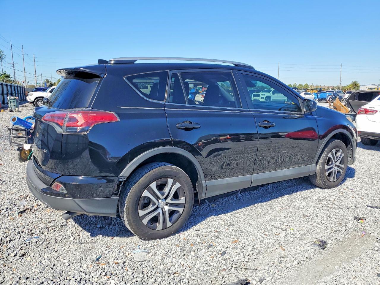 2018 Toyota Rav4 le