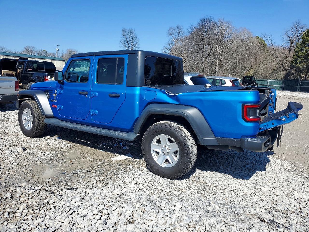 2020 Jeep Gladiator Sport