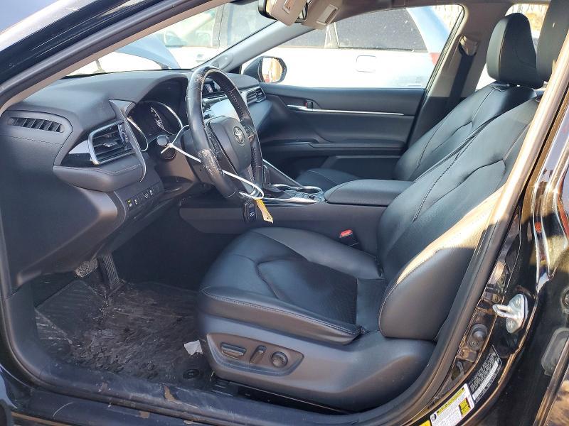 2020 Toyota Camry xle
