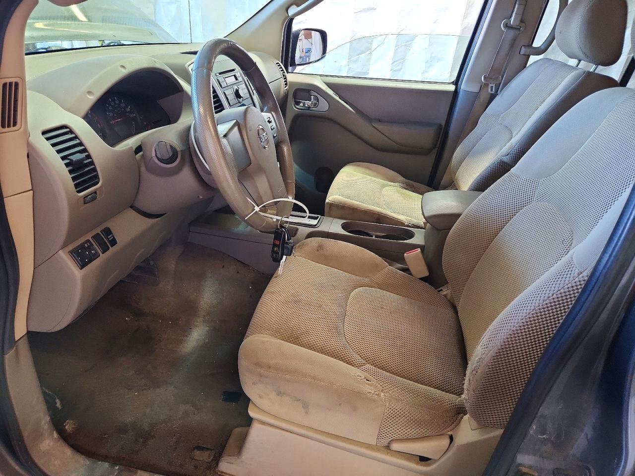 2009 Nissan Frontier SE V6