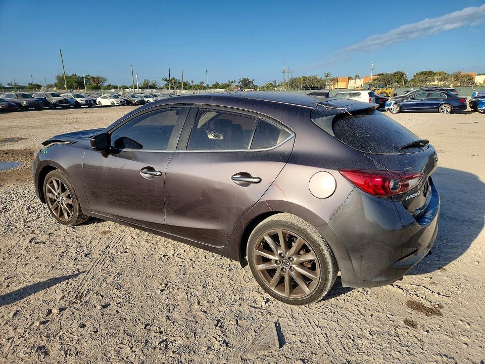 2018 Mazda 3 Touring