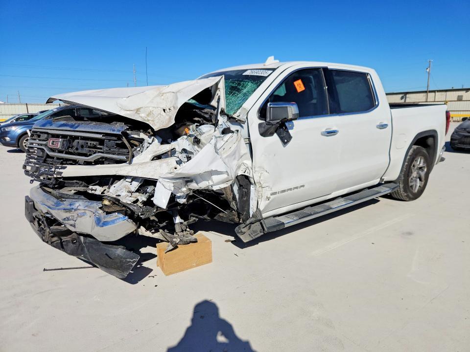 2023 GMC Sierra C1500 slt