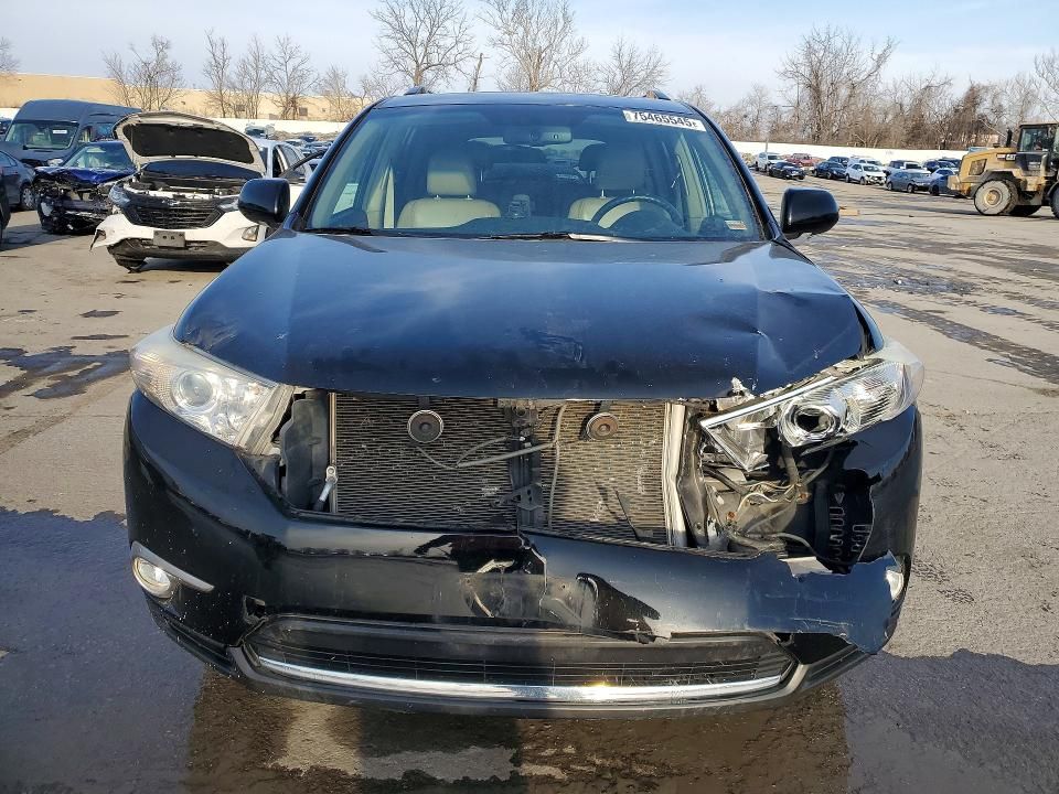 2013 Toyota Highlander Limited