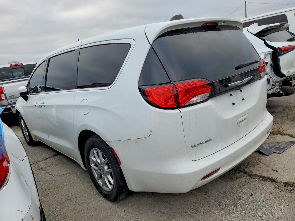 2023 Chrysler Voyager lx